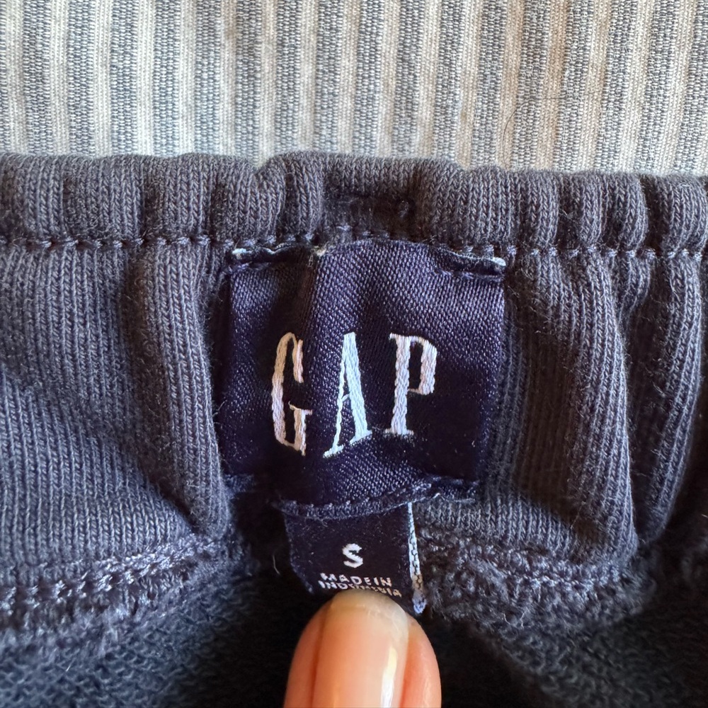 GAP Heavyweight Easy Baggy Sweatpant Jeans - Picture 5 of 10